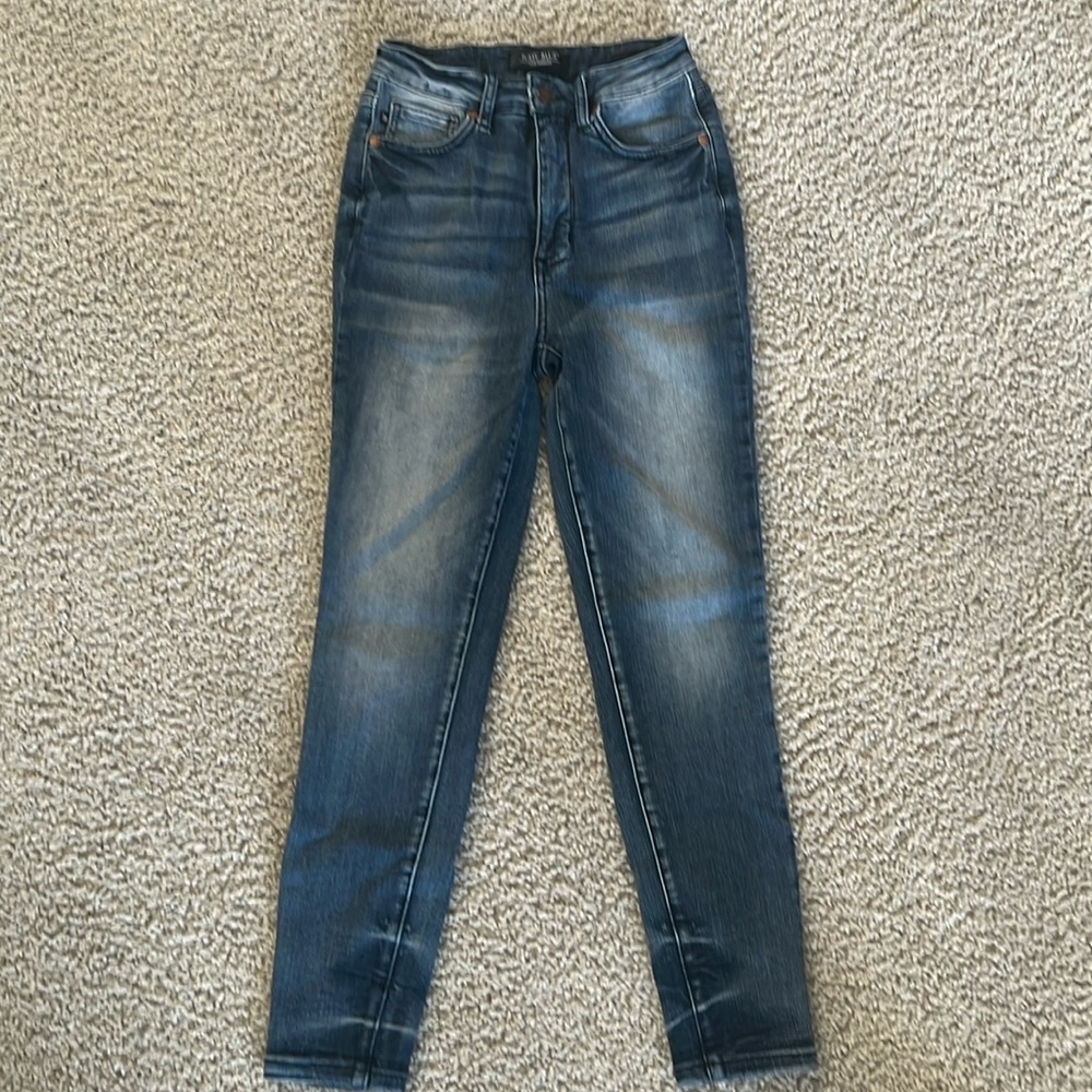 Judy Blue Skinny Fit Jeans 3/26